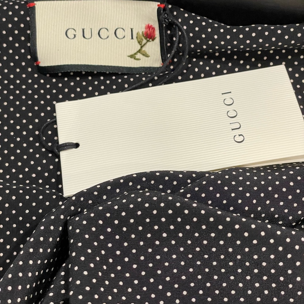 Gucci silk twill scarf